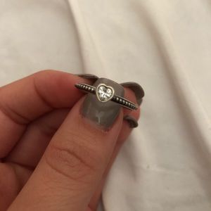 Pandora Ring